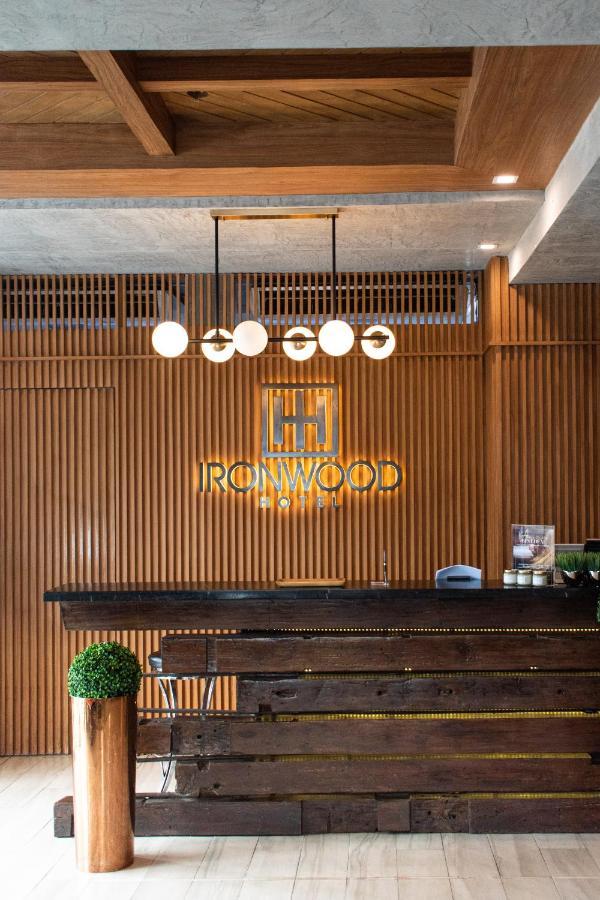 Ironwood Hotel Таклобан Экстерьер фото