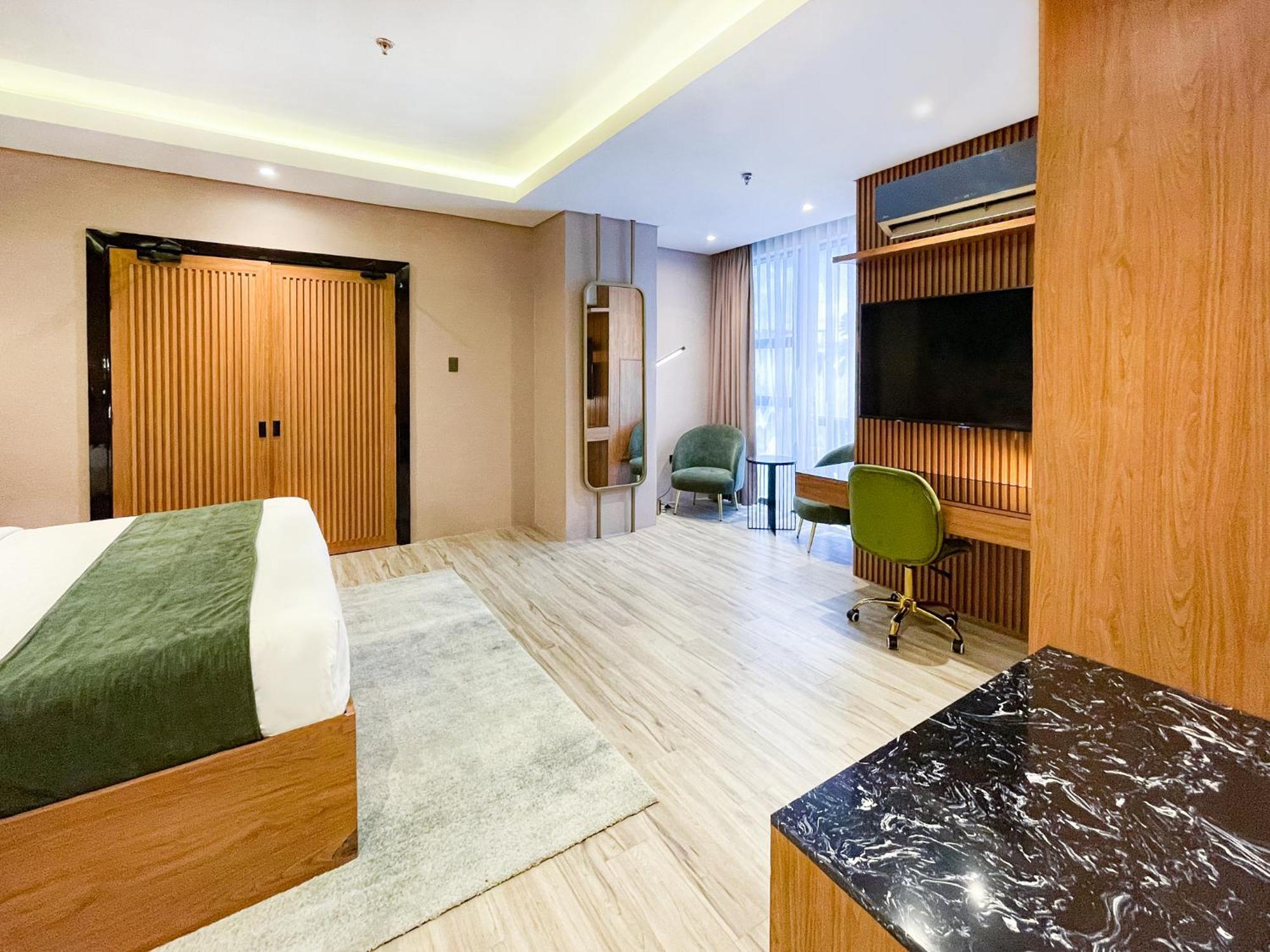 Ironwood Hotel Таклобан Экстерьер фото