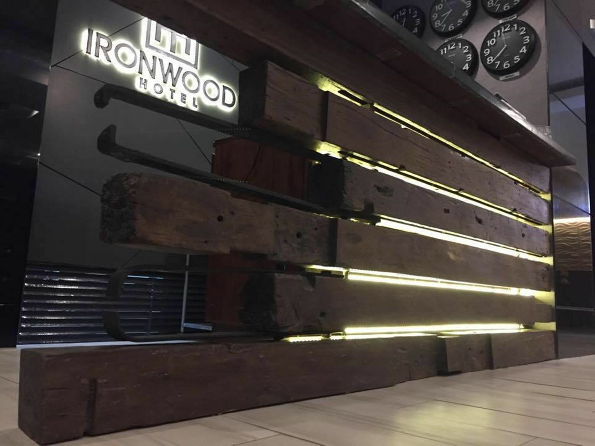 Ironwood Hotel Таклобан Экстерьер фото